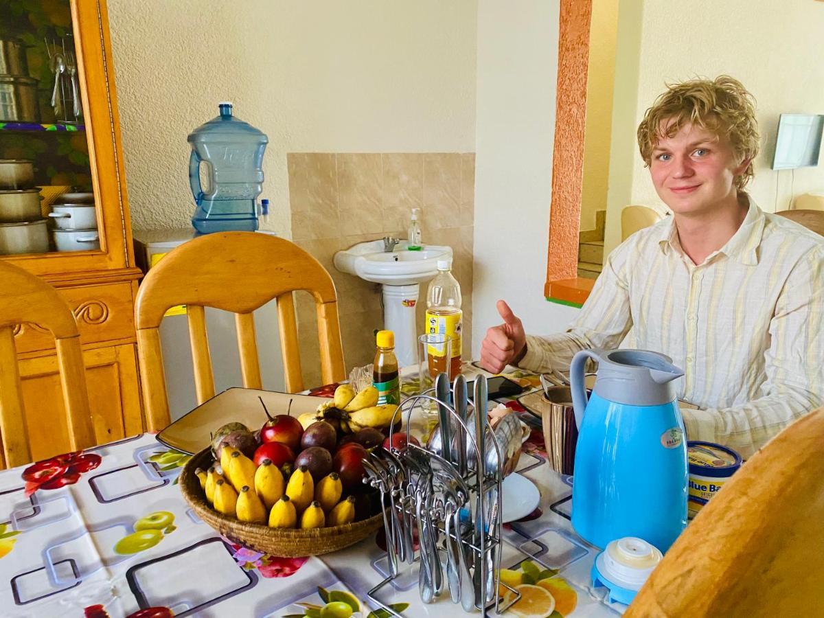 Virunga Homestays Ruhengeri ภายนอก รูปภาพ